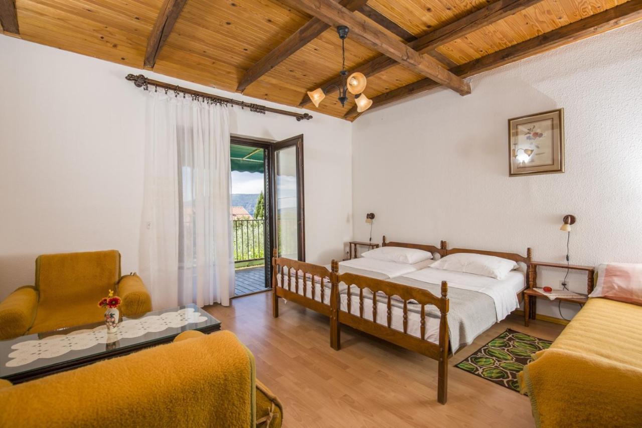 Apartment Vili Pinezići 外观 照片