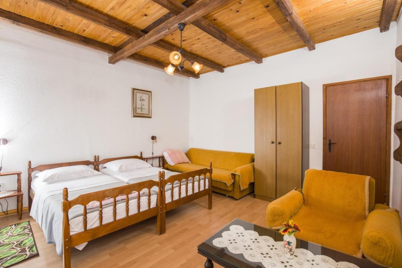 Apartment Vili Pinezići 外观 照片